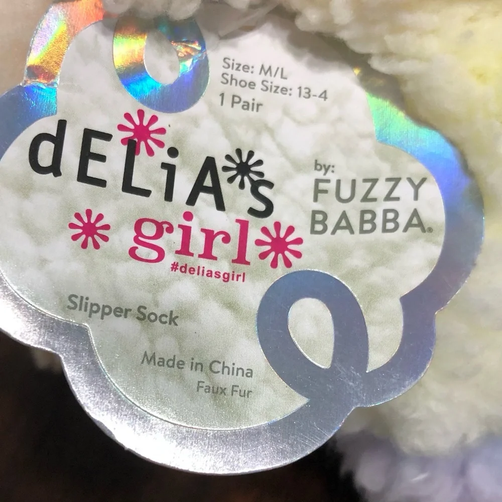 Delias Girl’s Slippers socks booties tie dye plush sherpa soft . M/L 13-4
